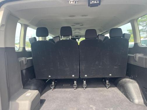 2022 Ford Transit-350 XLT