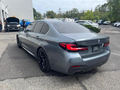 2022 BMW 540 i xDrive