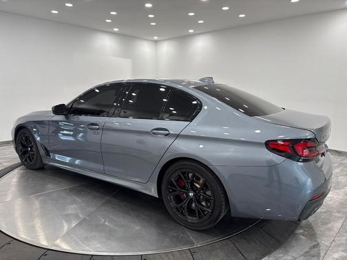 2022 BMW 540 i xDrive