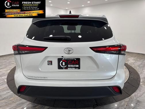 2023 Toyota Highlander L