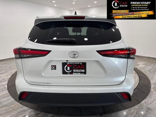 2023 Toyota Highlander L