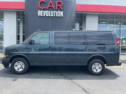 2017 Chevrolet Express 2500 LS