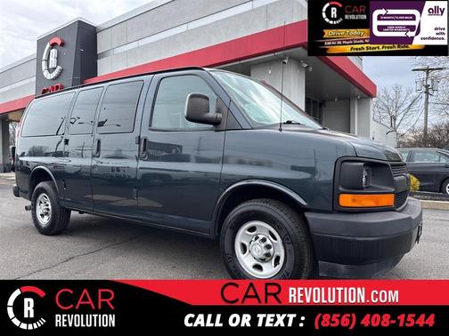 2017 Chevrolet Express 2500 LS