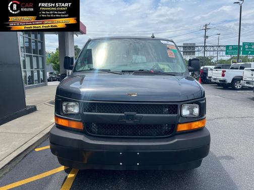 2017 Chevrolet Express 2500 LS