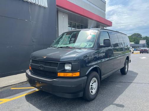 2017 Chevrolet Express 2500 LS