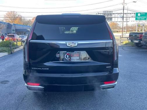 2023 Cadillac Escalade ESV Premium Luxury