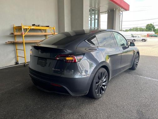 2021 Tesla Model Y Performance