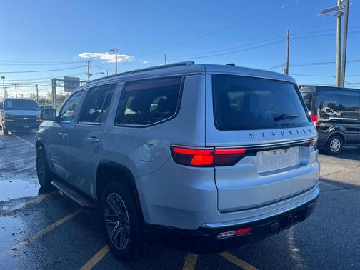2024 Jeep Wagoneer Series II