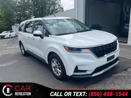 2022 Kia Carnival LXS