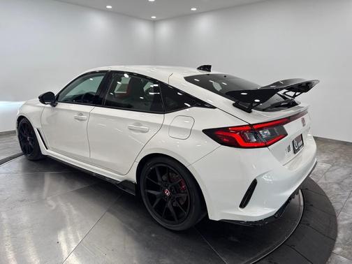 2024 Honda Civic Type R Base