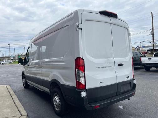 2022 Ford Transit-250