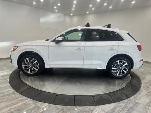 2021 Audi Q5 40 Premium Plus