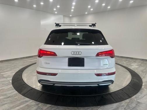 2021 Audi Q5 40 Premium Plus