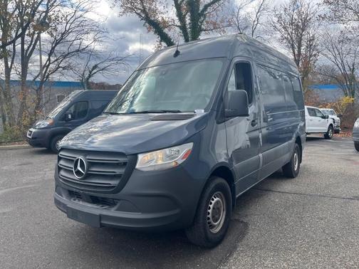 2019 Mercedes-Benz Sprinter 2500 DIESEL 144