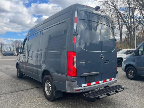 2019 Mercedes-Benz Sprinter 2500 DIESEL 144