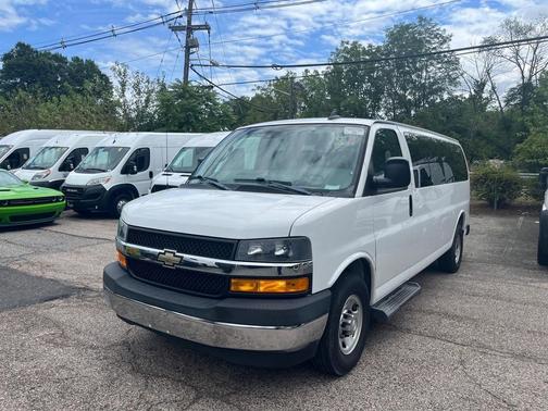 2019 Chevrolet Express 3500 LT