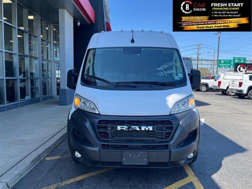 White 2024 RAM ProMaster 2500 High Roof