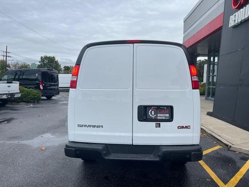 2024 GMC Savana 2500 Work Van