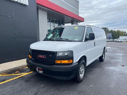 2024 GMC Savana 2500 Work Van