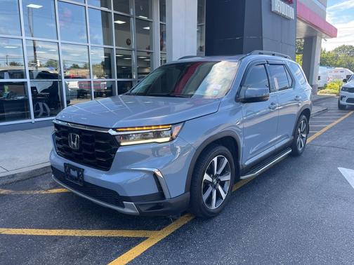 2024 Honda Pilot Touring
