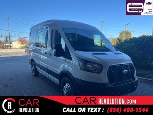 2022 Ford Transit-250 MED ROOF