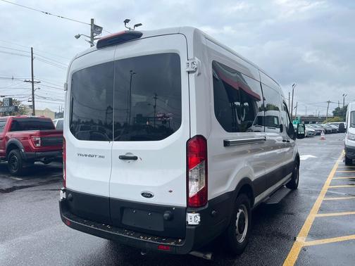 2024 Ford Transit-350 XL