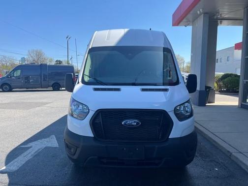 2022 Ford Transit-250 Base