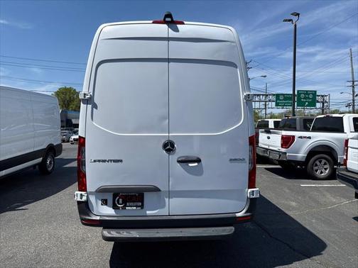 2023 Mercedes-Benz Sprinter 2500