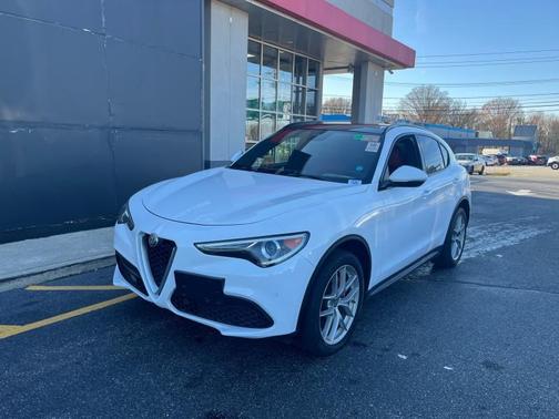 2019 Alfa Romeo Stelvio Ti