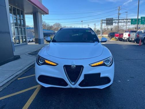 2019 Alfa Romeo Stelvio Ti