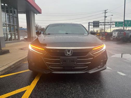 2022 Honda Accord Sport SE