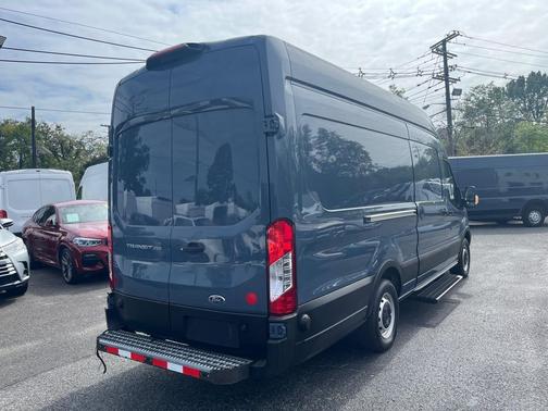 2019 Ford Transit-250 Base