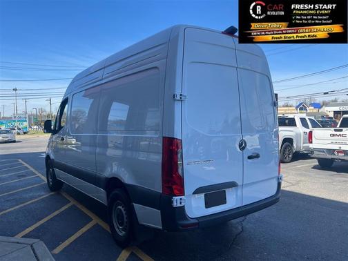 2025 Mercedes-Benz Sprinter 2500 ROOF 4-CYL HO 144