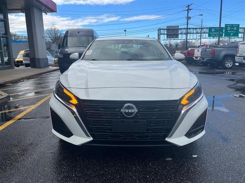 2023 Nissan Altima 2.5 S