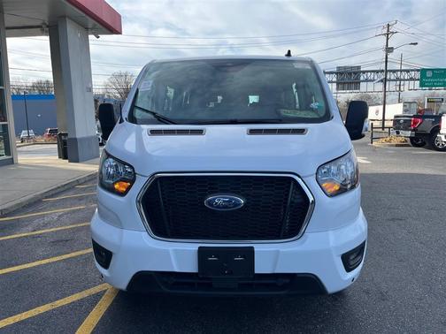 2024 Ford Transit-350 XLT
