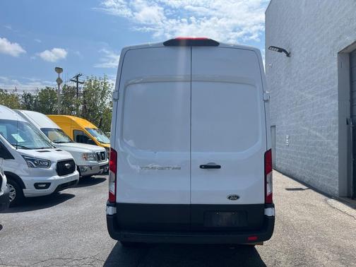 2021 Ford Transit-250 Base