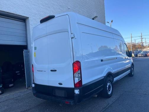 2023 Ford Transit-250 Base