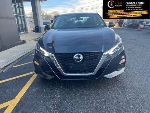 2022 Nissan Altima 2.5 SV
