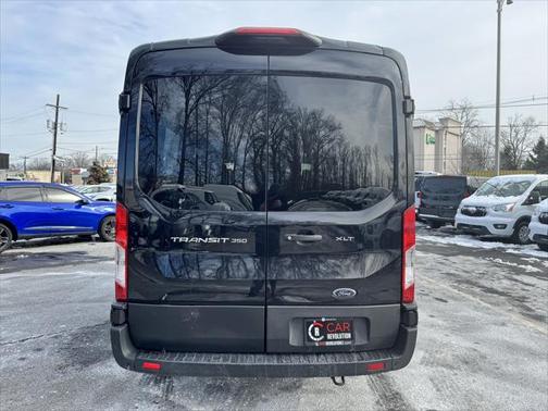 2022 Ford Transit-350 XLT