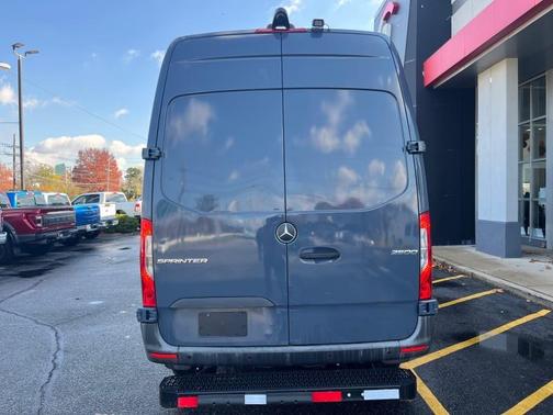 2019 Mercedes-Benz Sprinter 2500 144