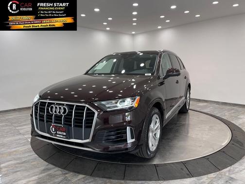 2021 Audi Q7 55 Premium Plus