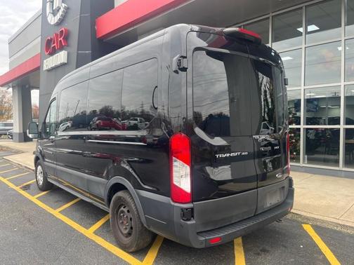 2022 Ford Transit-350 XLT