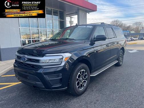 2023 Ford Expedition Max XLT