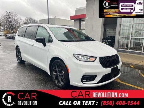 2025 Chrysler Pacifica Limited