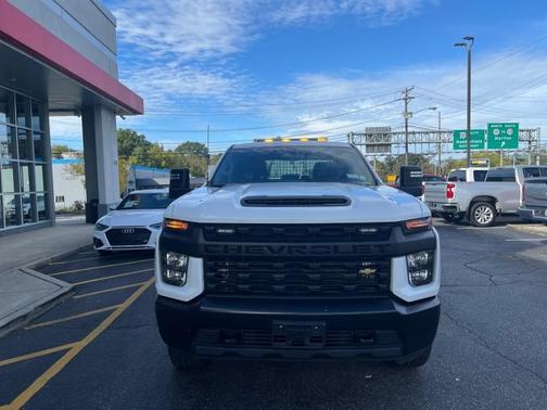 2023 Chevrolet Silverado 3500 WT