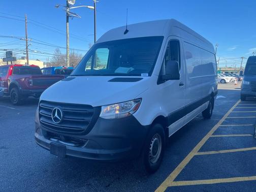 2022 Mercedes-Benz Sprinter 2500 HIGH ROOF I4
