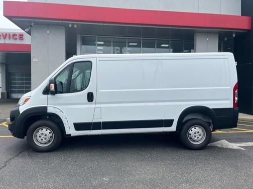 2023 RAM ProMaster 1500 Low Roof
