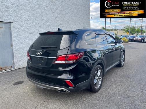 Becketts Black 2017 Hyundai SANTA FE SE Ultimate