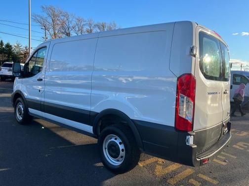 2020 Ford Transit-250 T-250