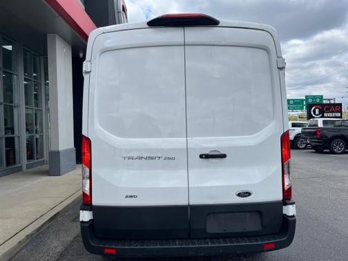 2023 Ford Transit-250
